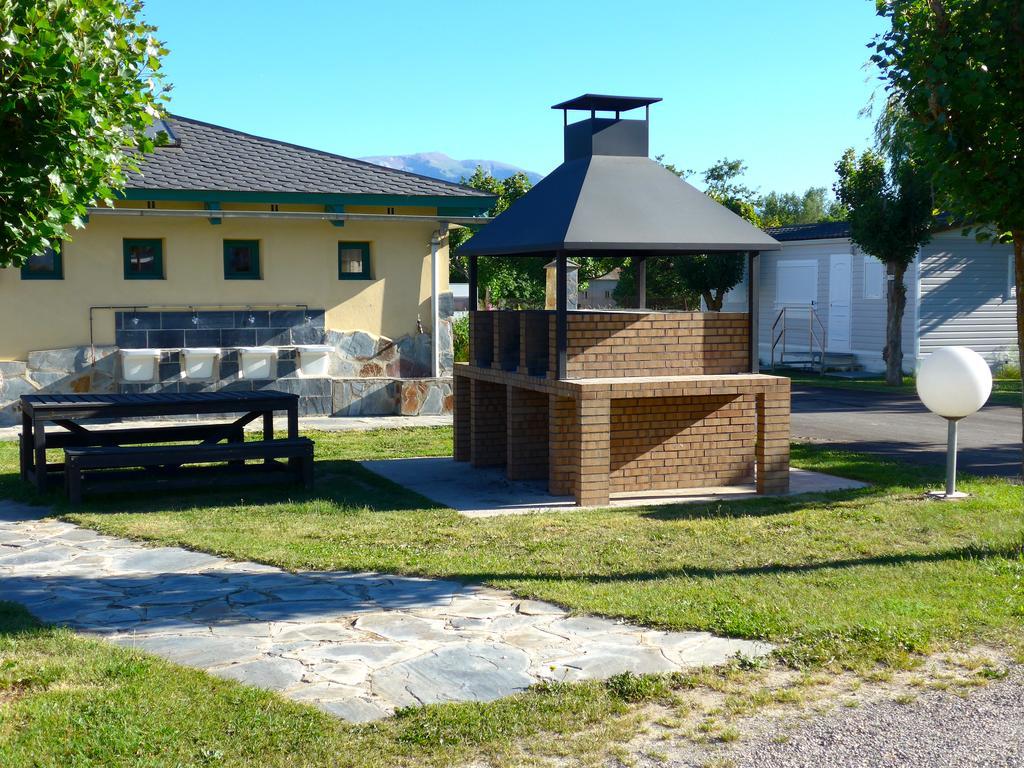 Camping Mas Piques Bourg-Madame Exteriér fotografie